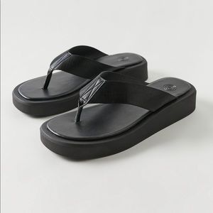 Urban Outfitters Black Capri Thong Sandal